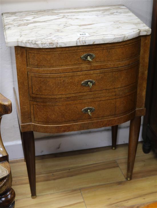 A pair of marble topped burr walnut commodes W.53cm